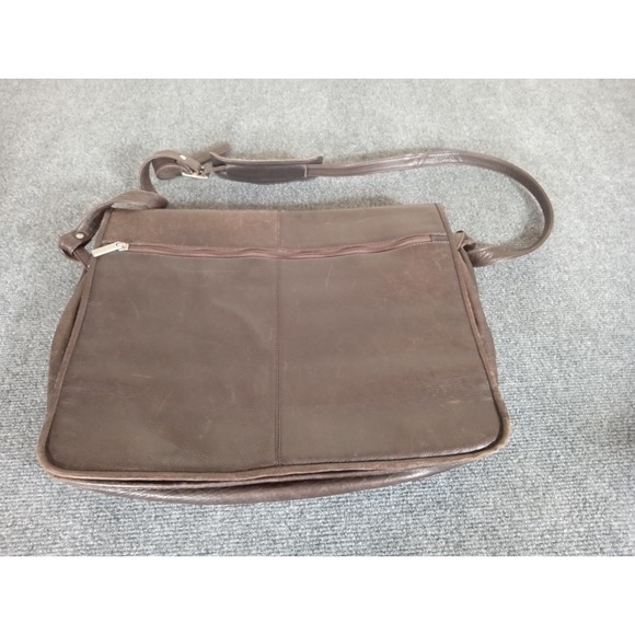 Wilsons Leather Other - Vintage Wilsons Leather Messenger Bag Large Brown Crossbody Laptop Briefcase Y2K